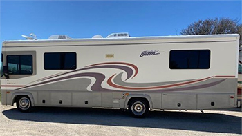 2000 FLEETWOOD STORM 30H