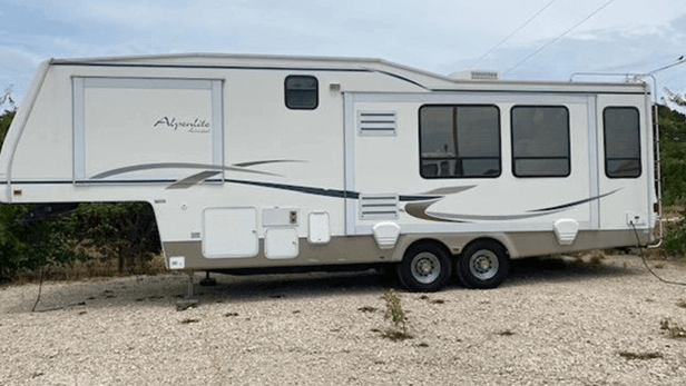 2002 Western Rv Alpenlite Limited Oakmont 30RL
