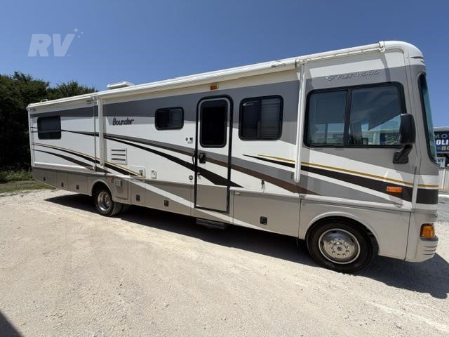 2006 FLEETWOOD BOUNDER 33R