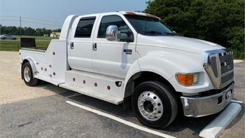 2006 FORD F650