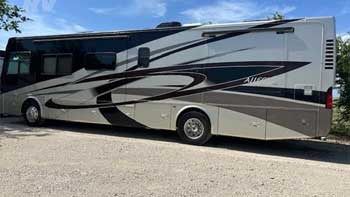2010 TIFFIN ALLEGRO RED OPEN ROAD 38QBA