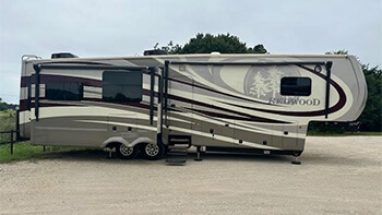 2016 Crossroads Redwood 36RL