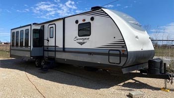2018 FOREST RIVER SURVEYOR 33KRETS