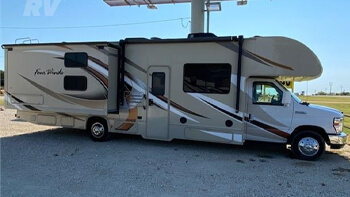  2019 THOR MOTOR COACH FOUR WINDS 30D