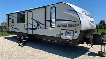 2019 FOREST RIVER CHEROKEE ALPHA WOLF 27RK-L