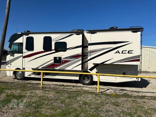 2020 THOR MOTOR COACH A.C.E. 27.2