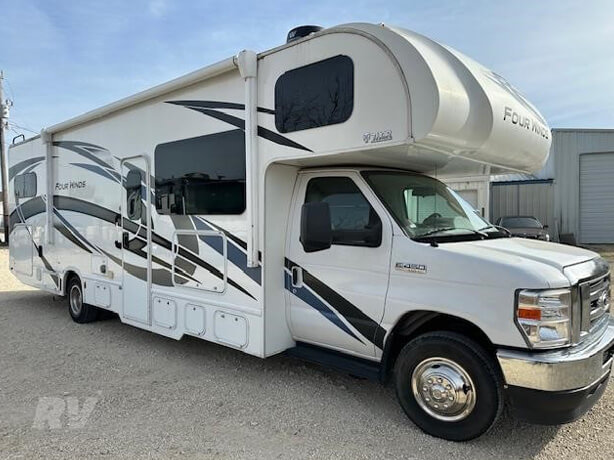 2022 THOR MOTOR COACH FOUR WINDS 31E